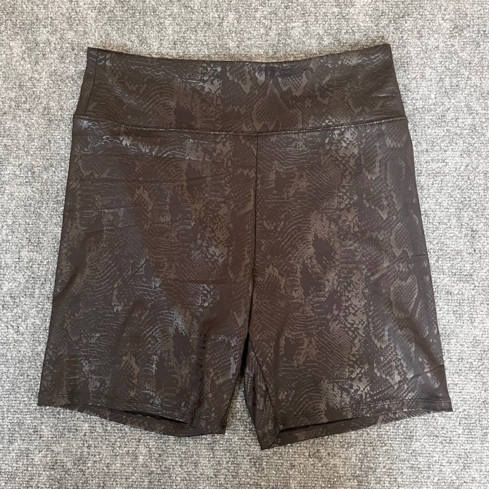 American Eagle Snakeskin Bike Shorts XL Black Gray Animal Print High Waist